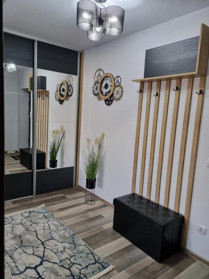 Luxury Apartments Bacău Zewnętrze zdjęcie